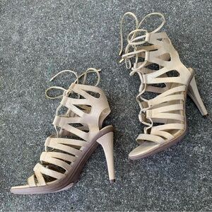 Kenneth Cole reaction sandals gold sz 6.5